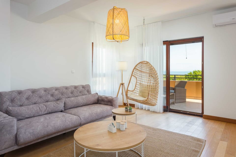 Apartment | Living room