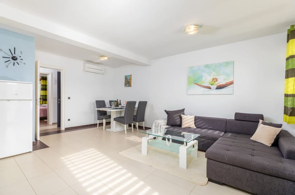 Villa | Living room