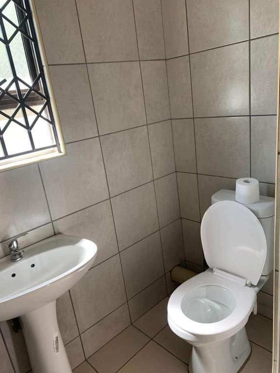 Deluxe Room | Bathroom