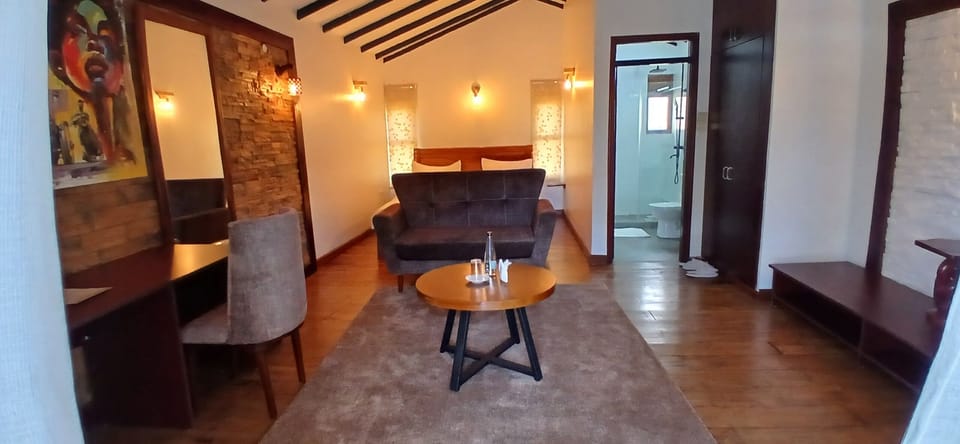 Double Room, Balcony | In-room safe, desk, laptop workspace, iron/ironing board