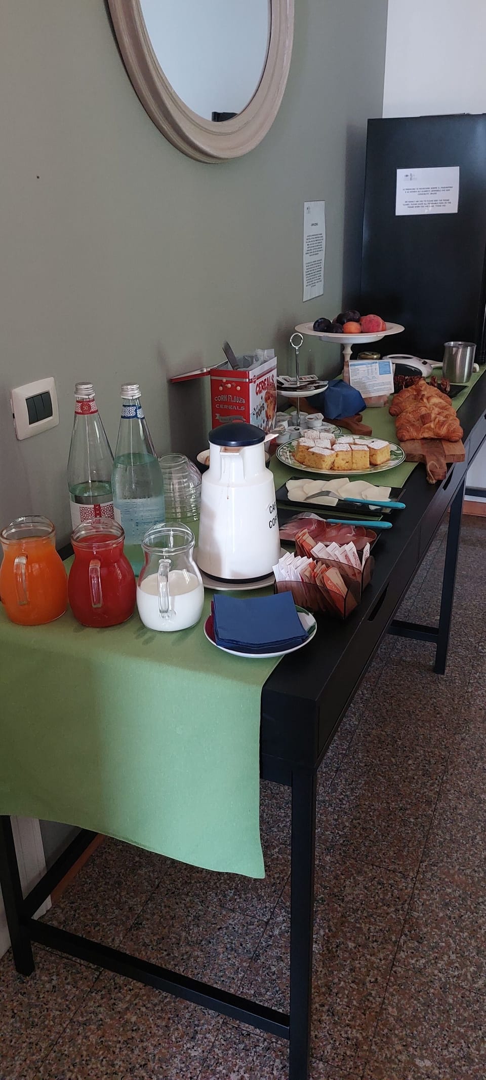 Free daily buffet breakfast