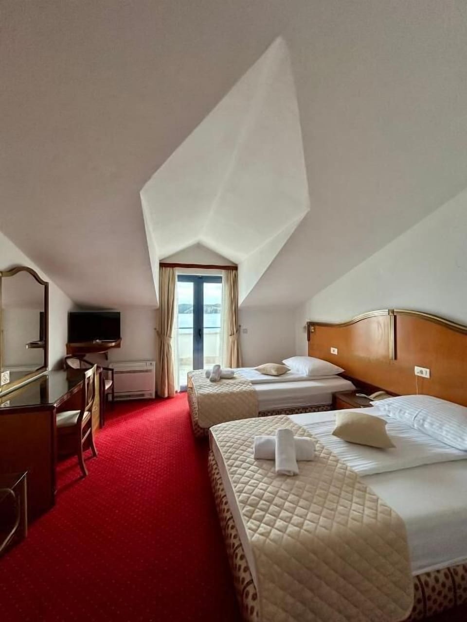 Room, Balcony, Sea View | Free WiFi