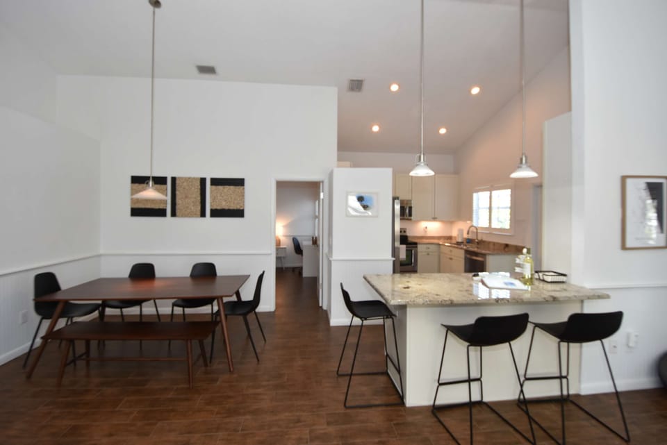 House | 3 bedrooms, high-speed internet