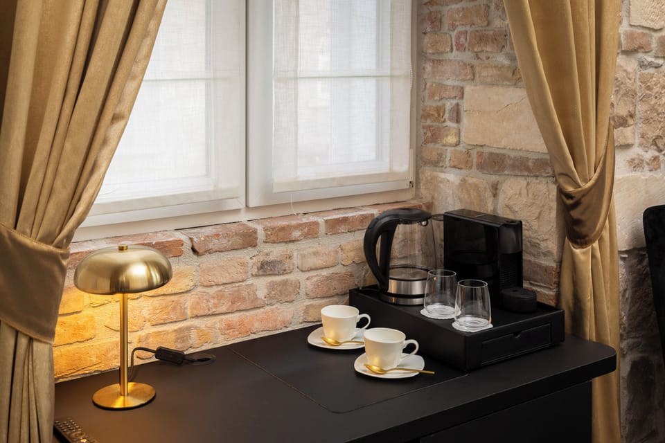 Luxury Room 1 | Room amenity