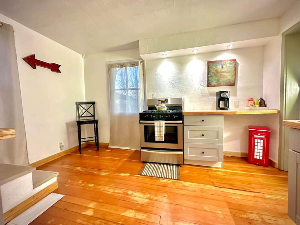 House | 1 bedroom