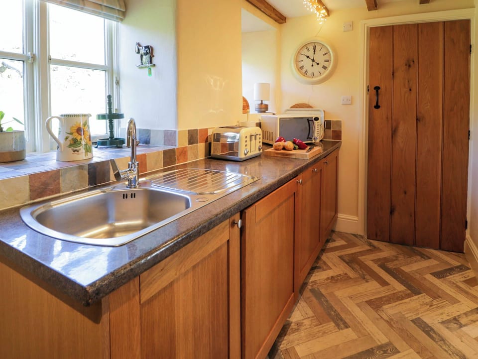 Cottage | Interior