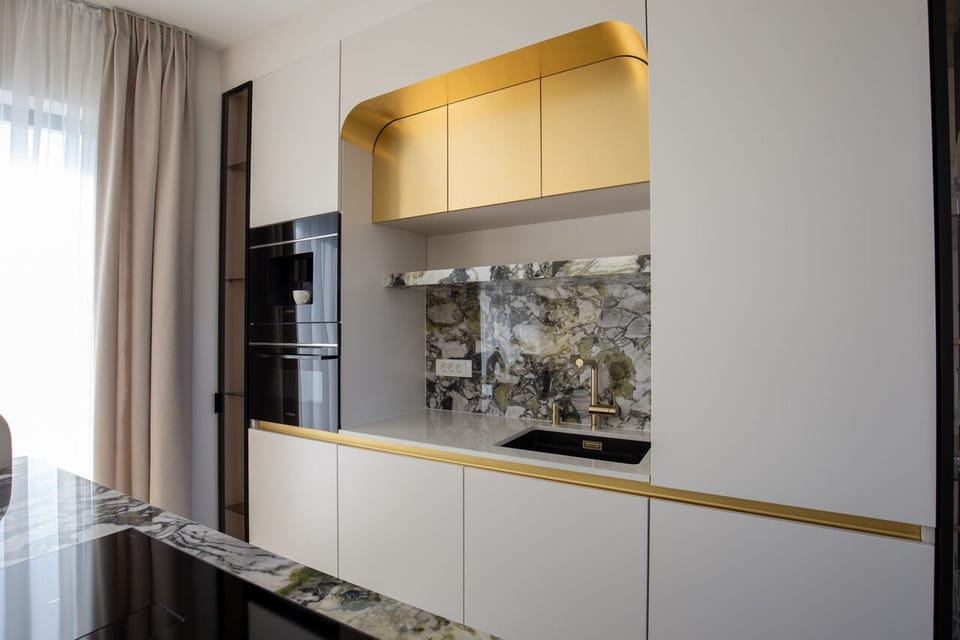Deluxe Villa, Sea View | Private kitchen | Electric kettle, toaster