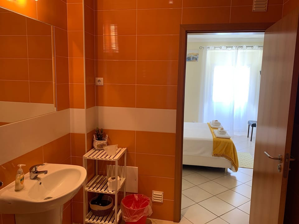 Blue Moon Guesthouse Bed and Breakfast in Lagos