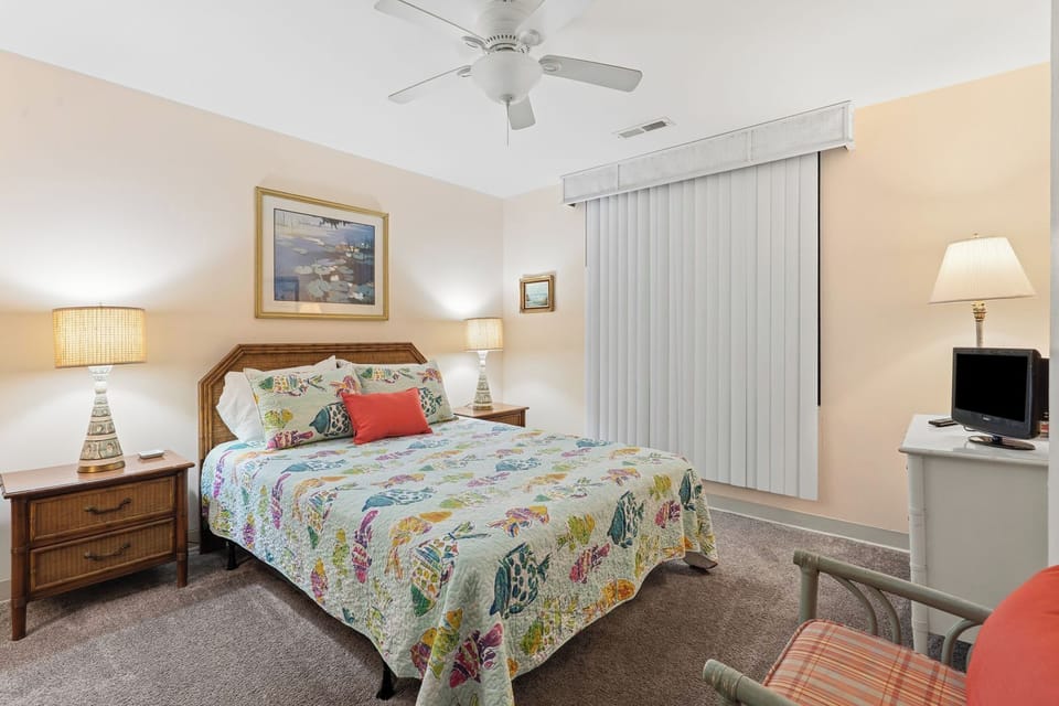 Condo, Multiple Beds, Balcony, Ocean View (Sedgefield 102) | 3 bedrooms, individually decorated, individually furnished, bed sheets