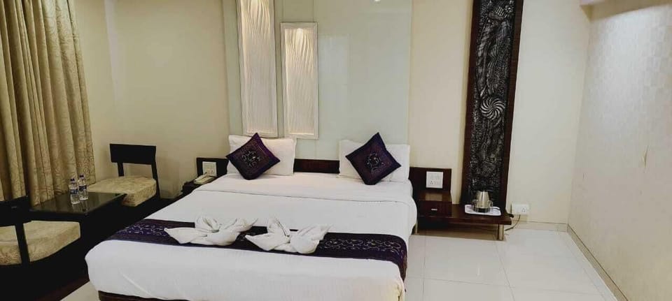 Deluxe Double Room | Bed sheets