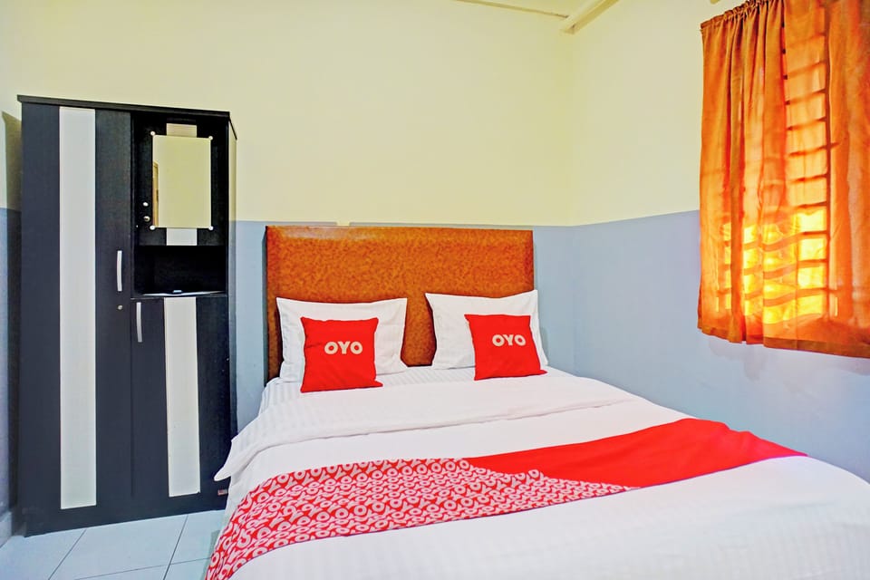 Standard Double Room | WiFi (free), bed sheets
