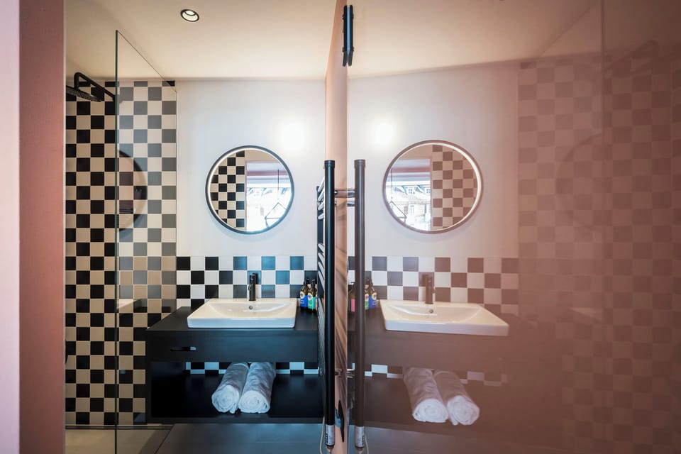Deluxe Double Room, Balcony, Mountain View | Bathroom | Bathrobes, slippers, bidet, soap