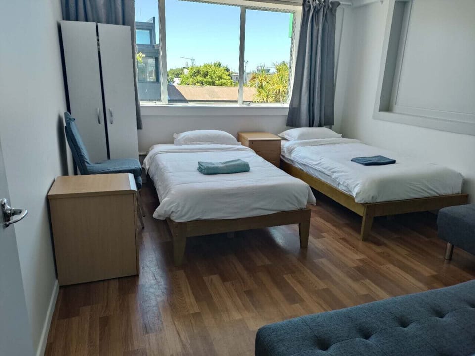 1 Double 2 single 2 Sofa Beds Suite 4 Apartment in Auckland