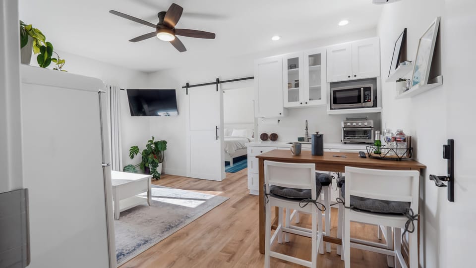 Private kitchenette