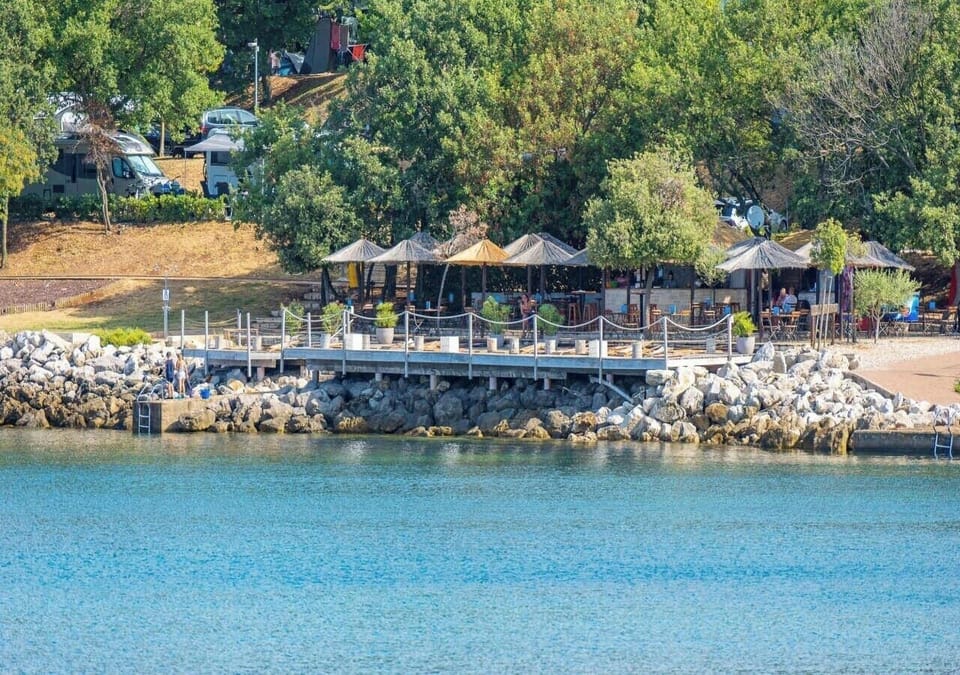 Beach bar