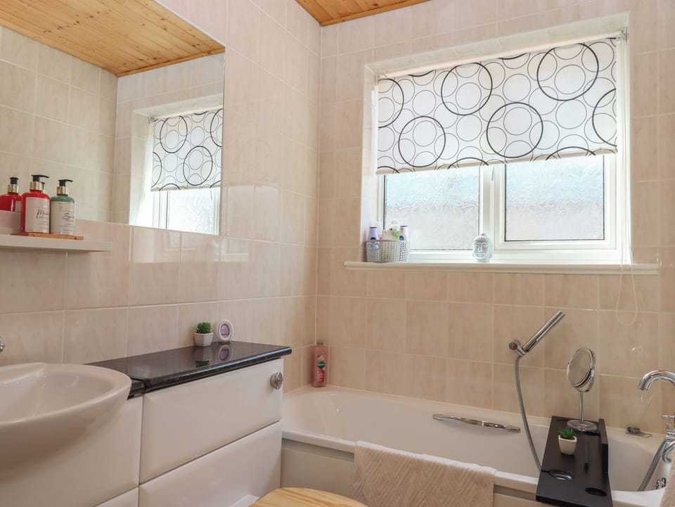 8 Chestnut Drive Cottage in Brixham