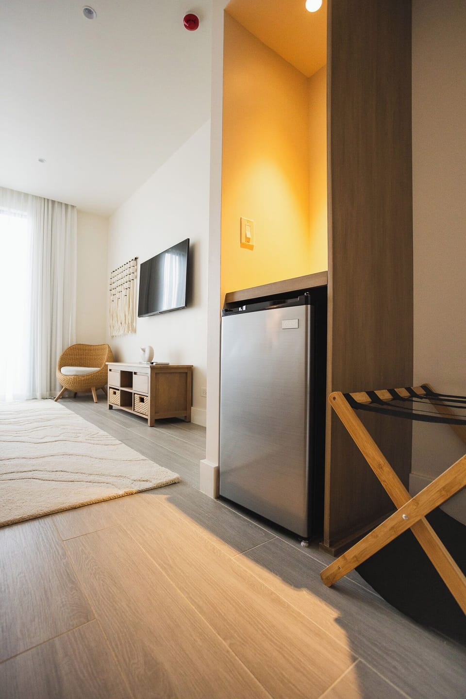 Premium bedding, pillowtop beds, soundproofing, WiFi (free)