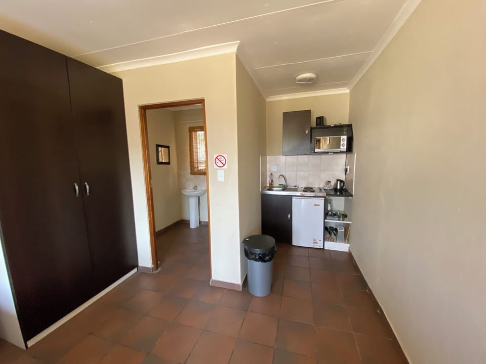 Fridge, electric kettle