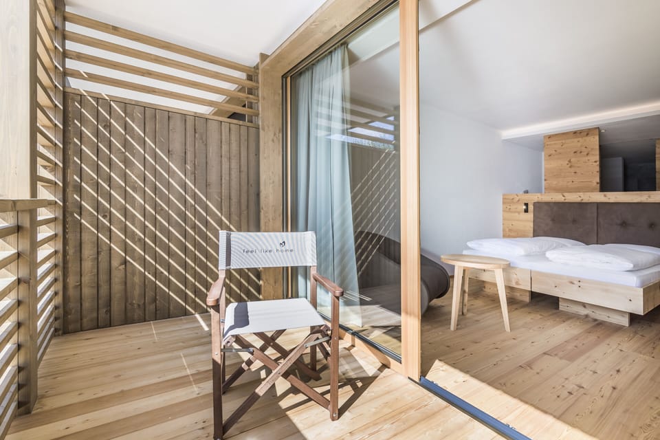 Junior Suite, Balcony, Garden Area | Balcony