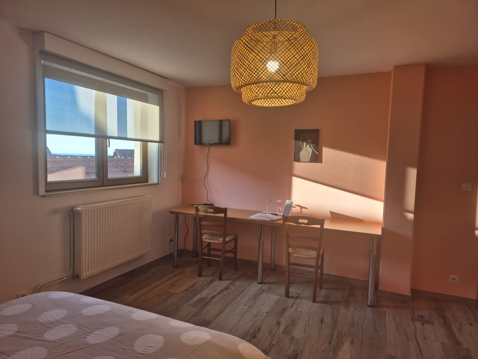 Superior Double Room, Private Bathroom | Free WiFi