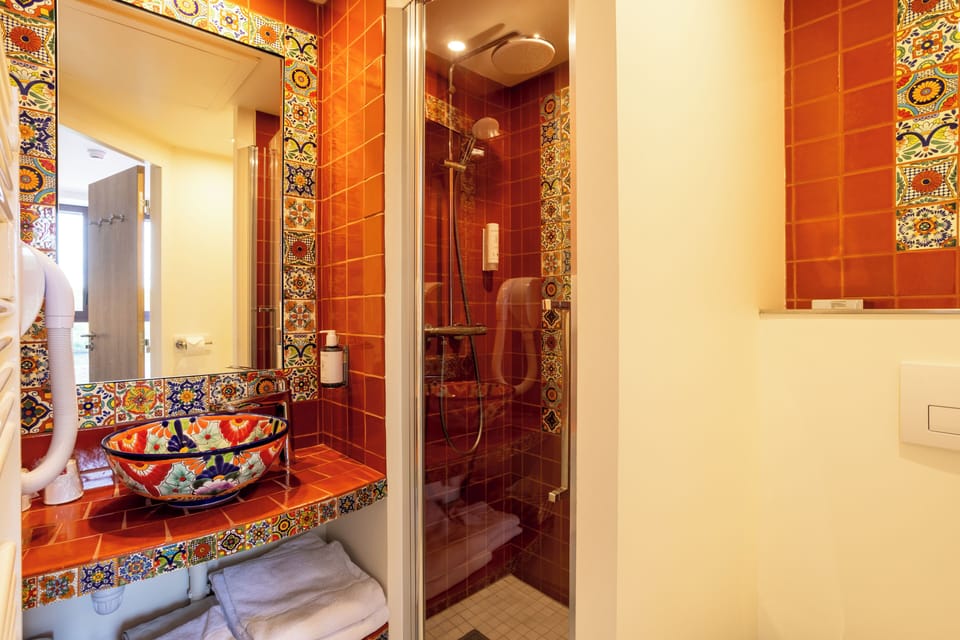 Comfort Double Room | Bathroom