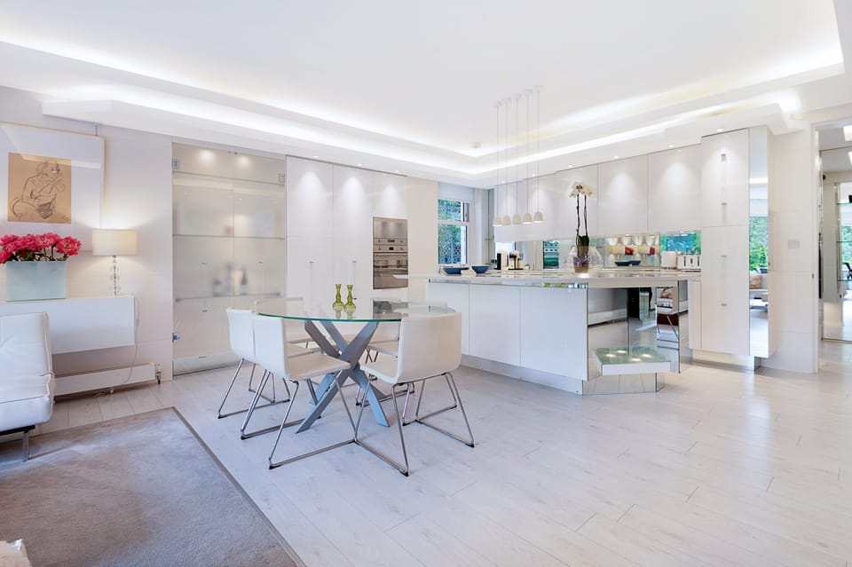 House | 3 bedrooms, high-speed internet
