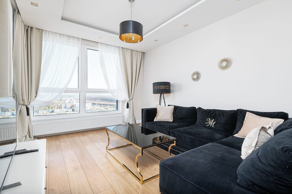 Apartment, Balcony, City View | Living room