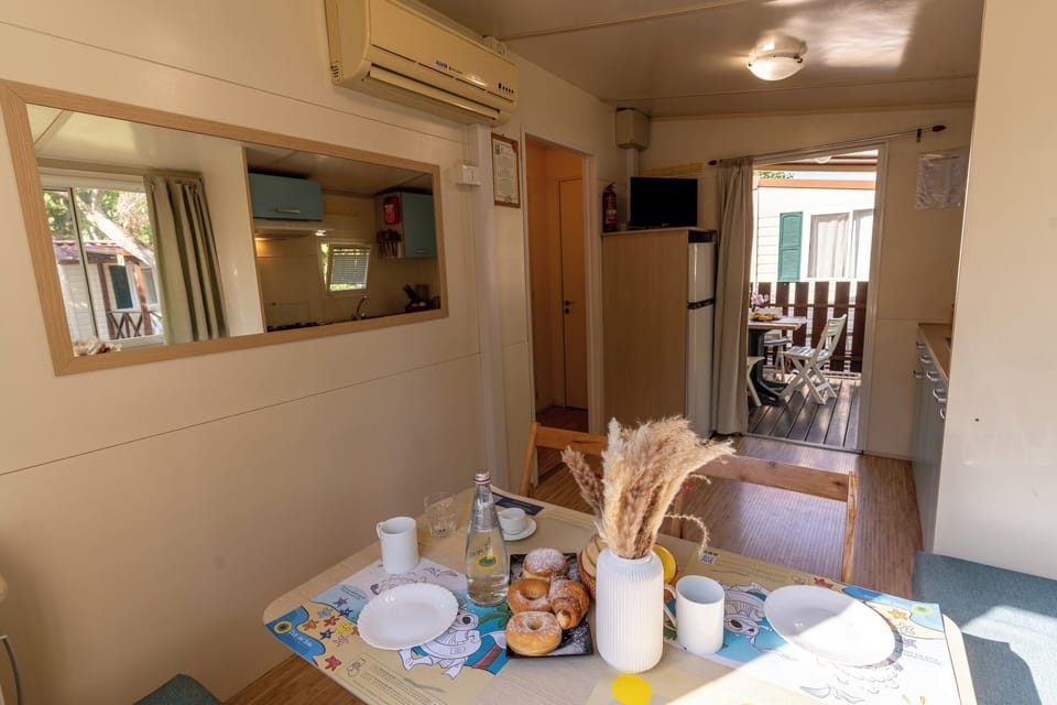 Standard Mobile Home, Pets Allowed (Maxi) | Living area | 26-inch LCD TV with cable channels