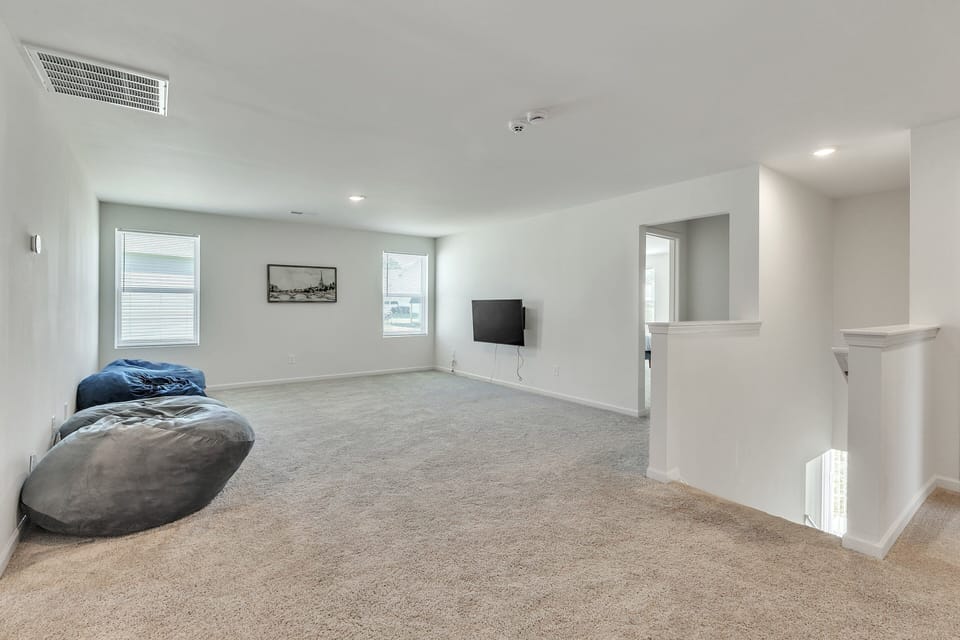 House, 5 Bedrooms | Interior