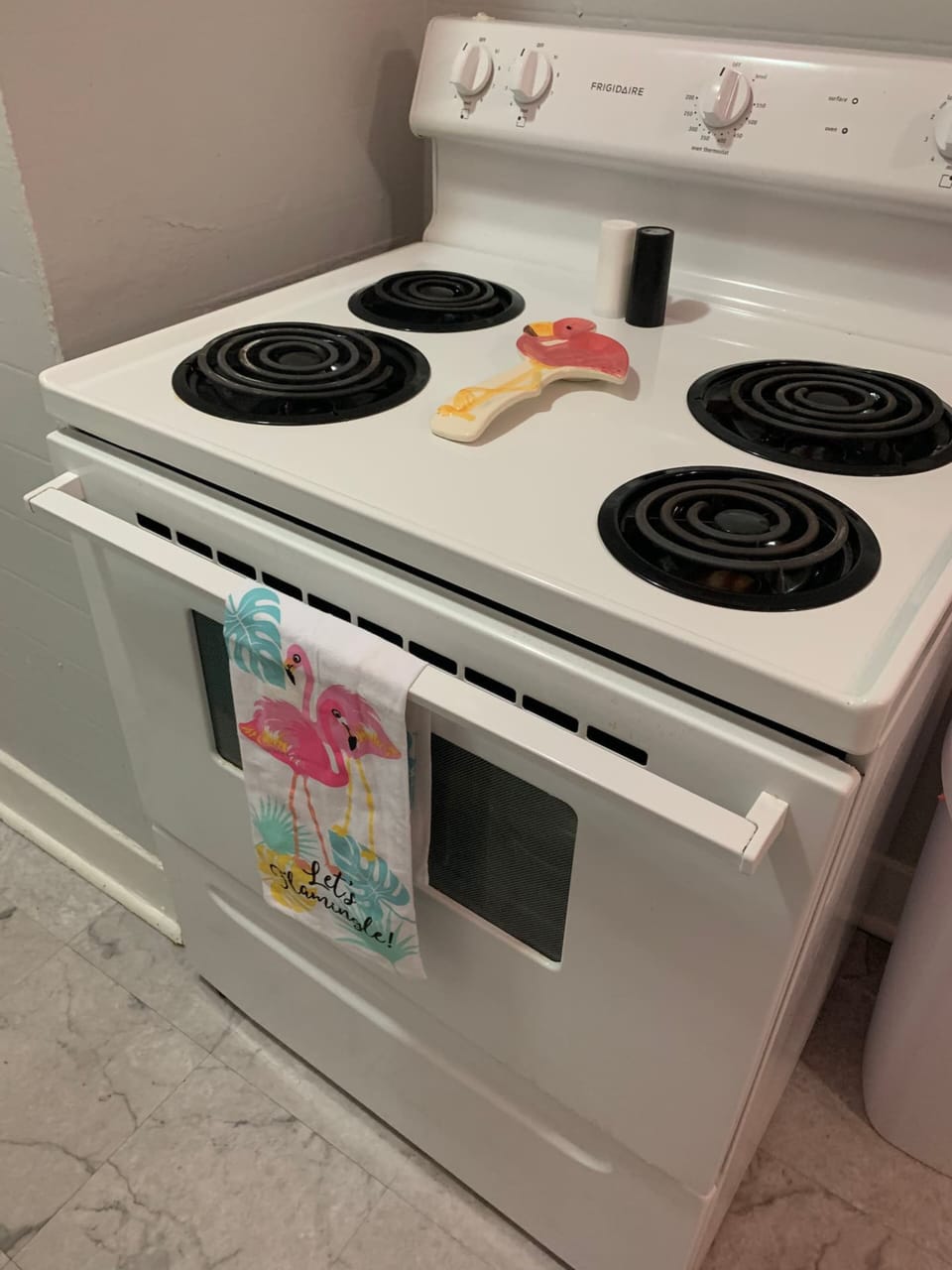 Economy Condo, 1 Bedroom, Non Smoking | Private kitchen | Fridge, microwave, oven, stovetop