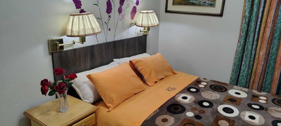Comfort Room | Free WiFi