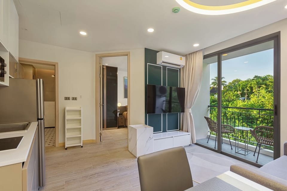 Standard Apartment, Balcony, Mountain View | 1 bedroom, in-room safe, iron/ironing board, free WiFi