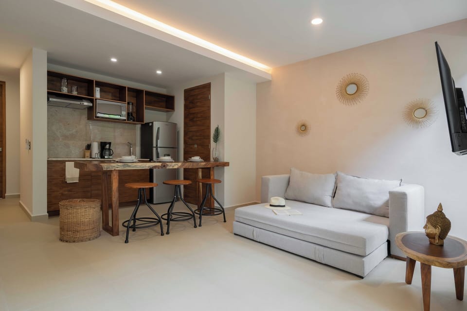 Superior Apartment | Living area | Smart TV