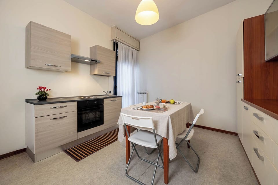 Apartment, 1 Bedroom, Annex Building | Private kitchen | Cookware/dishes/utensils