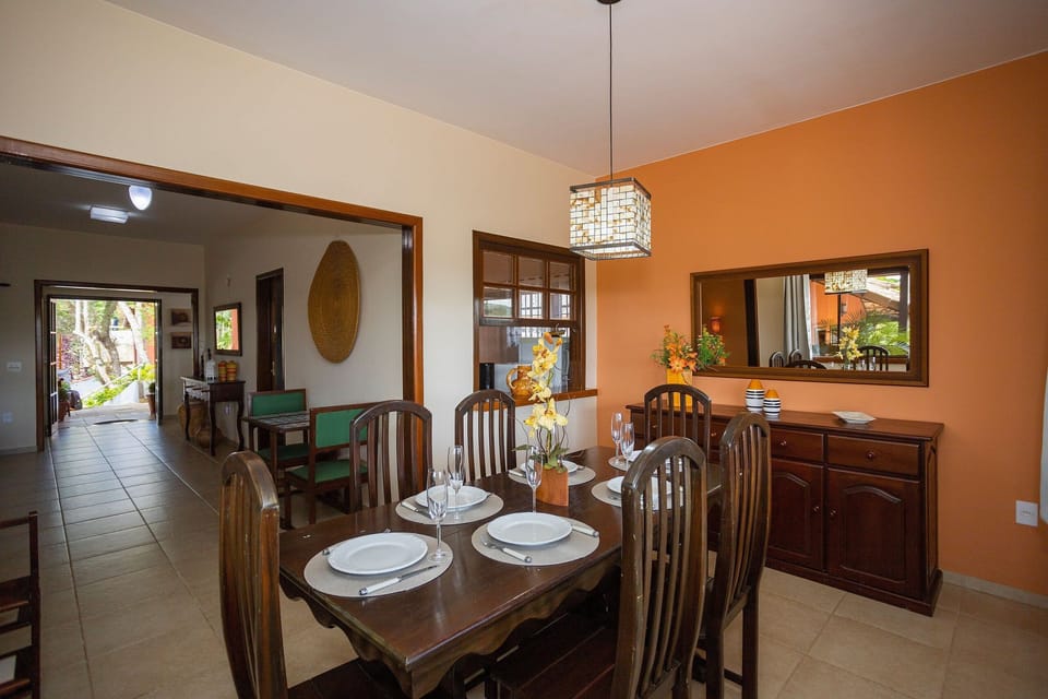 Deluxe House, 3 Bedrooms, Private Pool | Dining