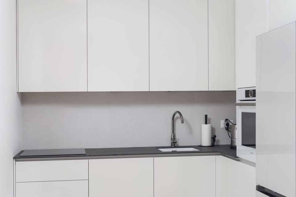 Apartment, 2 Bedrooms, Accessible, Smoking | Interior