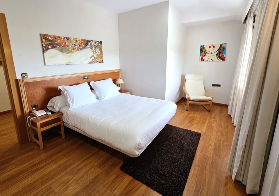 Comfort Suite, City View | In-room safe, desk, laptop workspace, free WiFi