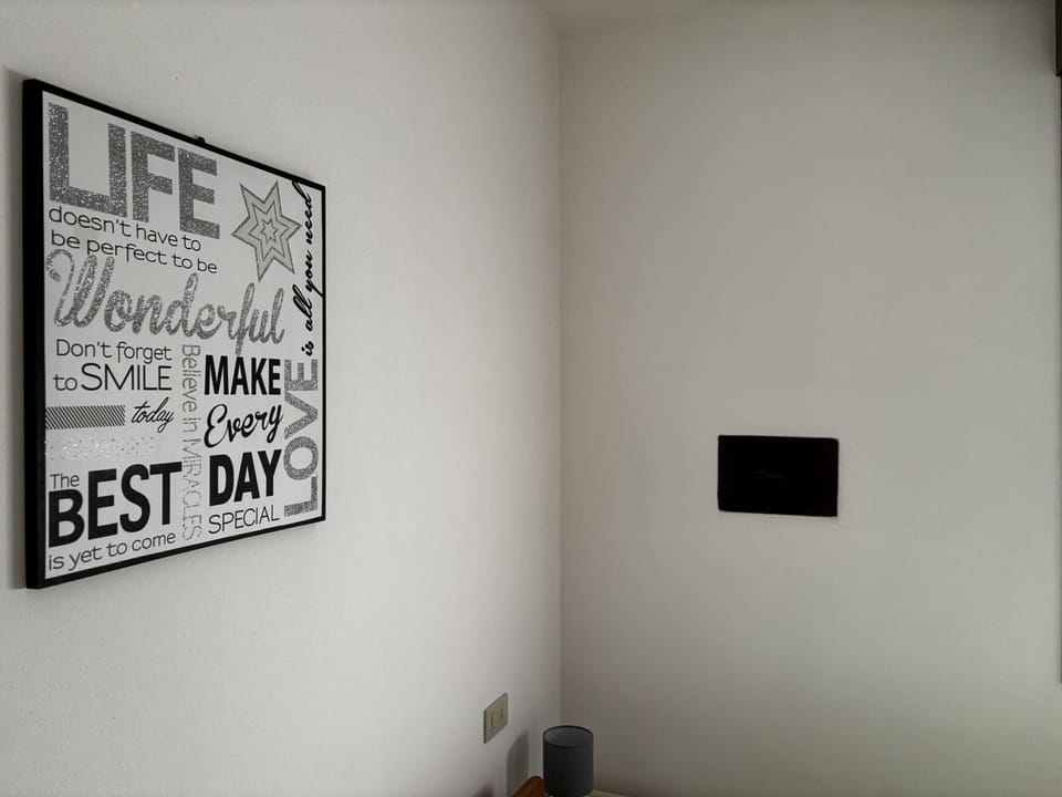 Apartment, 2 Bedrooms, Balcony, Pool View | Interior detail