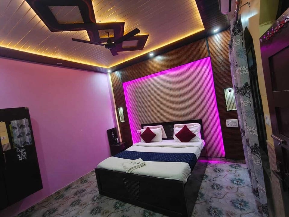 Superior Double Room | Desk, free WiFi