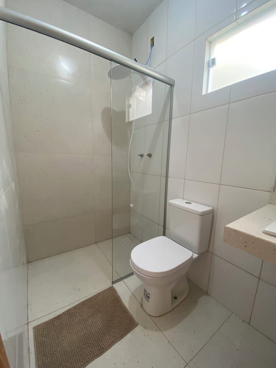 Family Triple Room, Lanai, Garden View | Bathroom | Shower, free toiletries, towels, soap