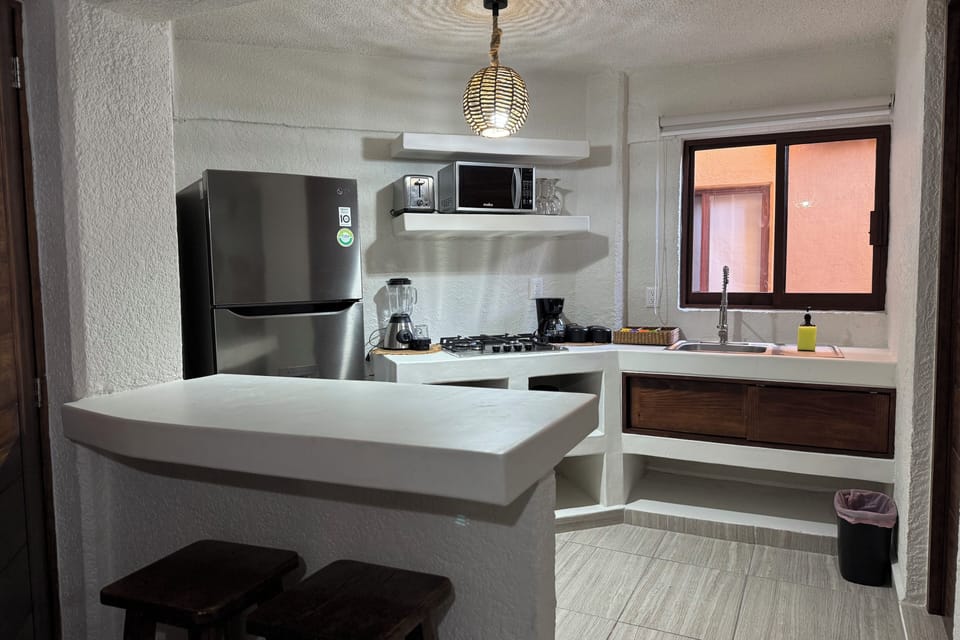Comfort Apartment | Private kitchen | Microwave