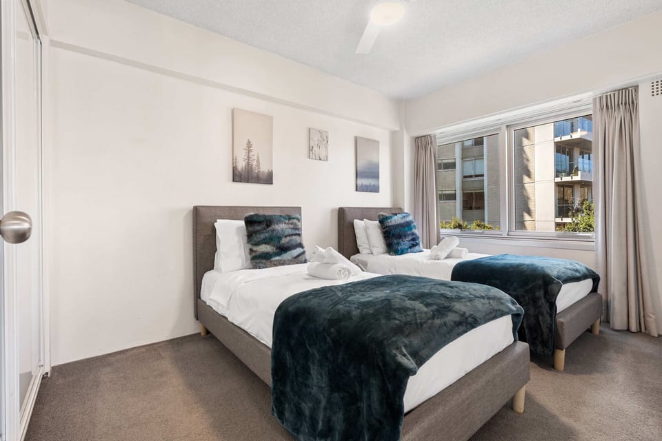 Dream Views of Sydney CBD Apartment in Sydney