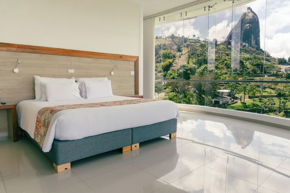 Suite (Imperial Panoramica) | Minibar, free WiFi