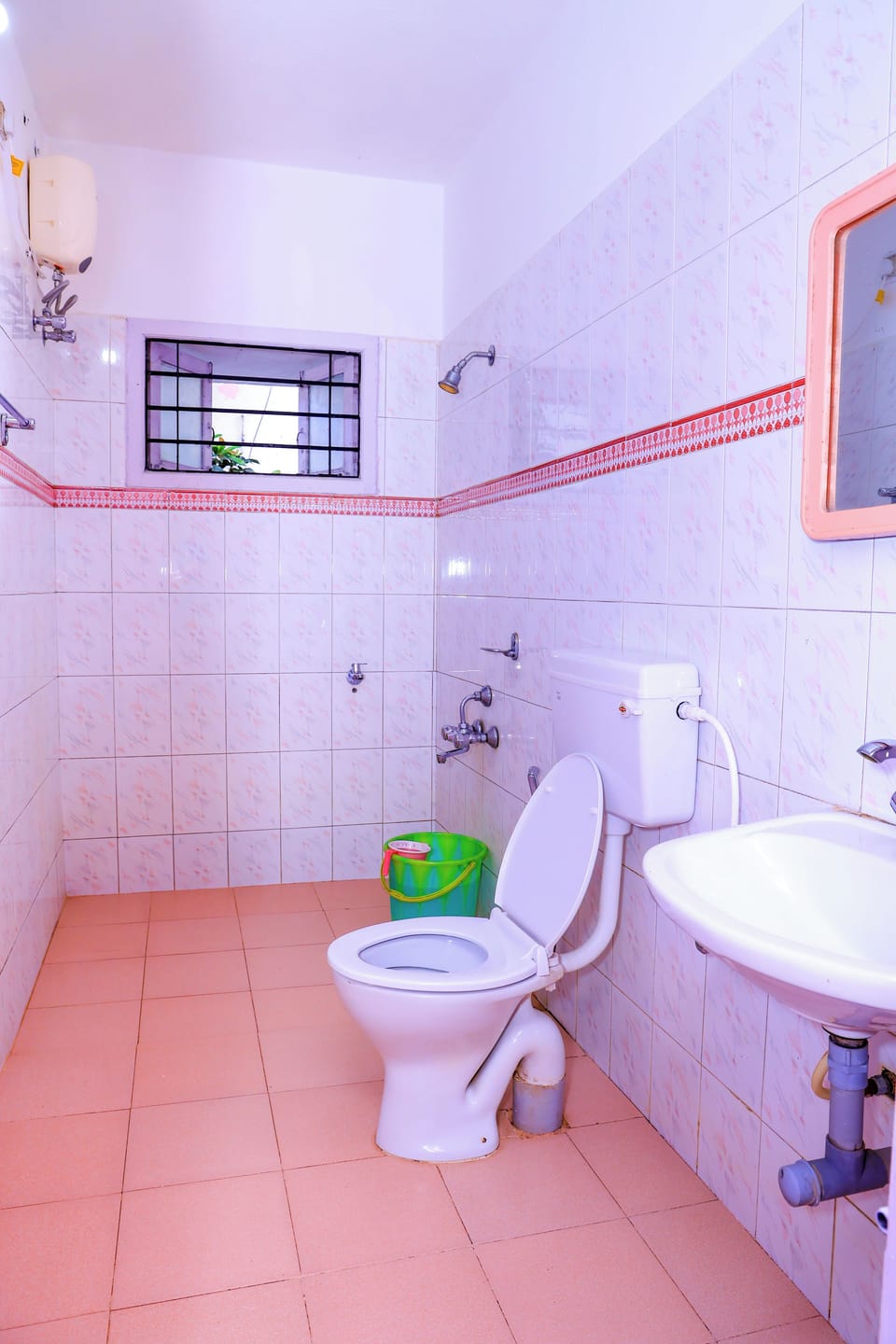 Shower, towels, soap, shampoo