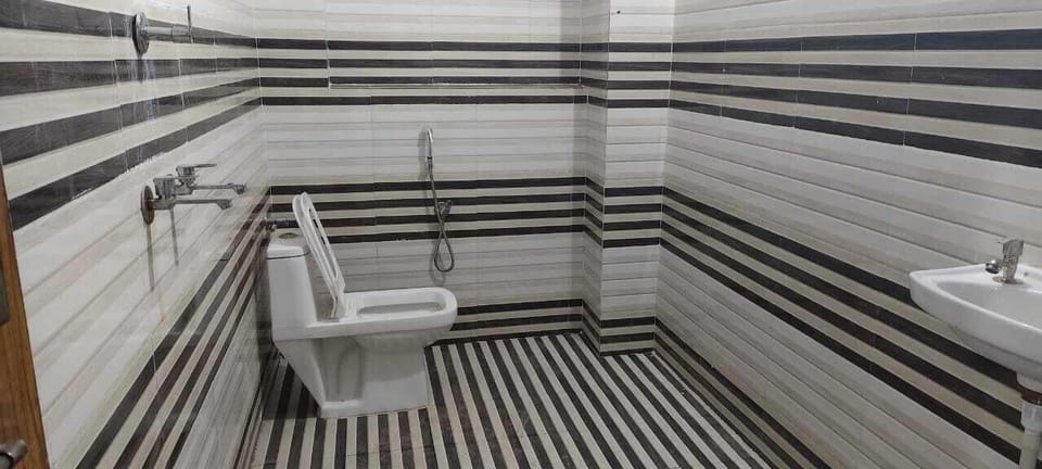 Deluxe Double Room | Bathroom