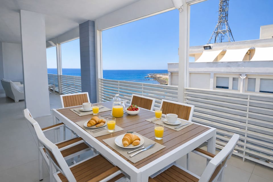 House, Smoking | 2 bedrooms