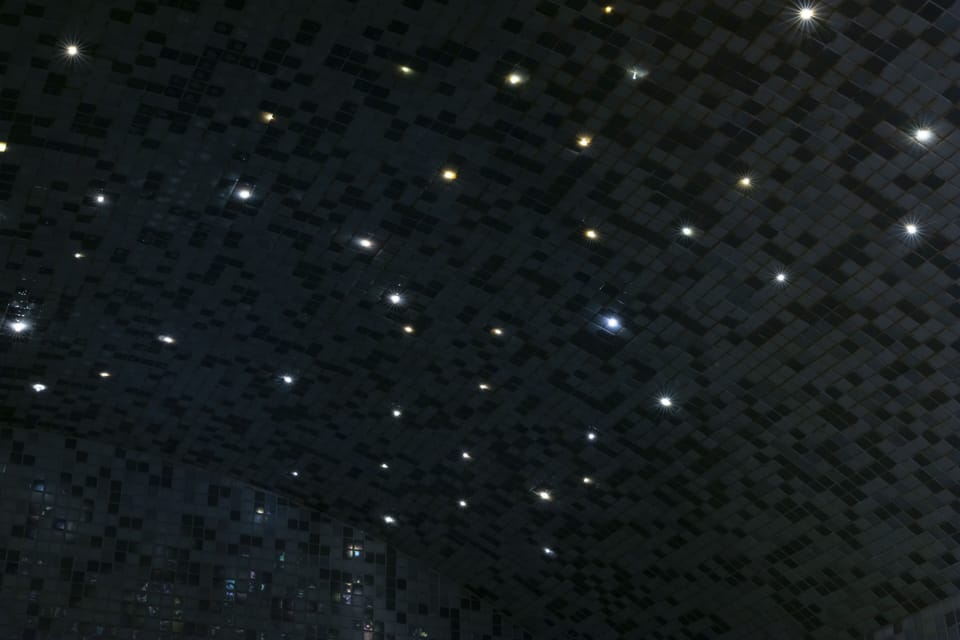 Steam room 