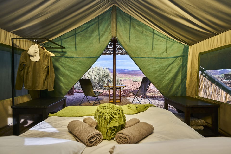Tent (Double) | 1 bedroom, premium bedding, bed sheets