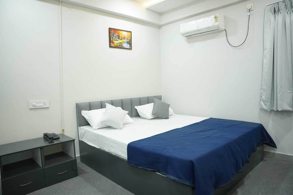 Comfort Room | Free WiFi