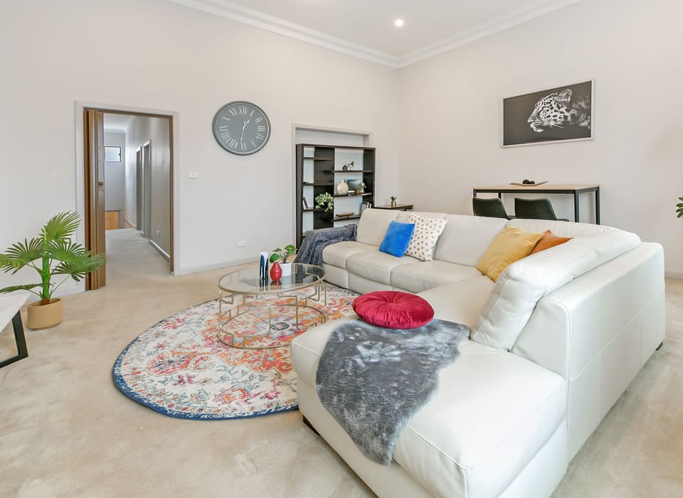 Classic Apartment, 2 Bedrooms (NLE367) | Living area | Flat-screen TV